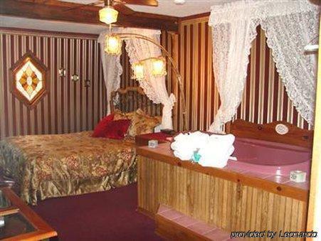 יוריקה ספרינגס Main Street Inn - Angels Among Us Wedding Chapel חדר תמונה